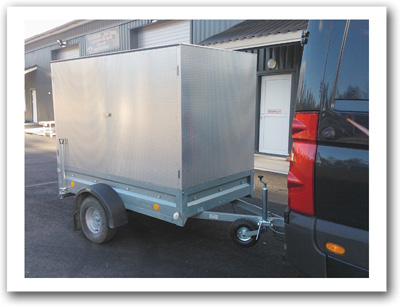 Pituus ainoastaan 3 metri� aisan kanssa.